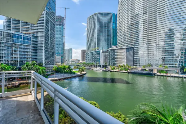 901 Brickell Key Blvd #504, Miami, FL 33131