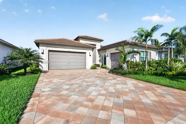 12046 SW Laguna Bay Pkwy, Port St Lucie, FL 34987