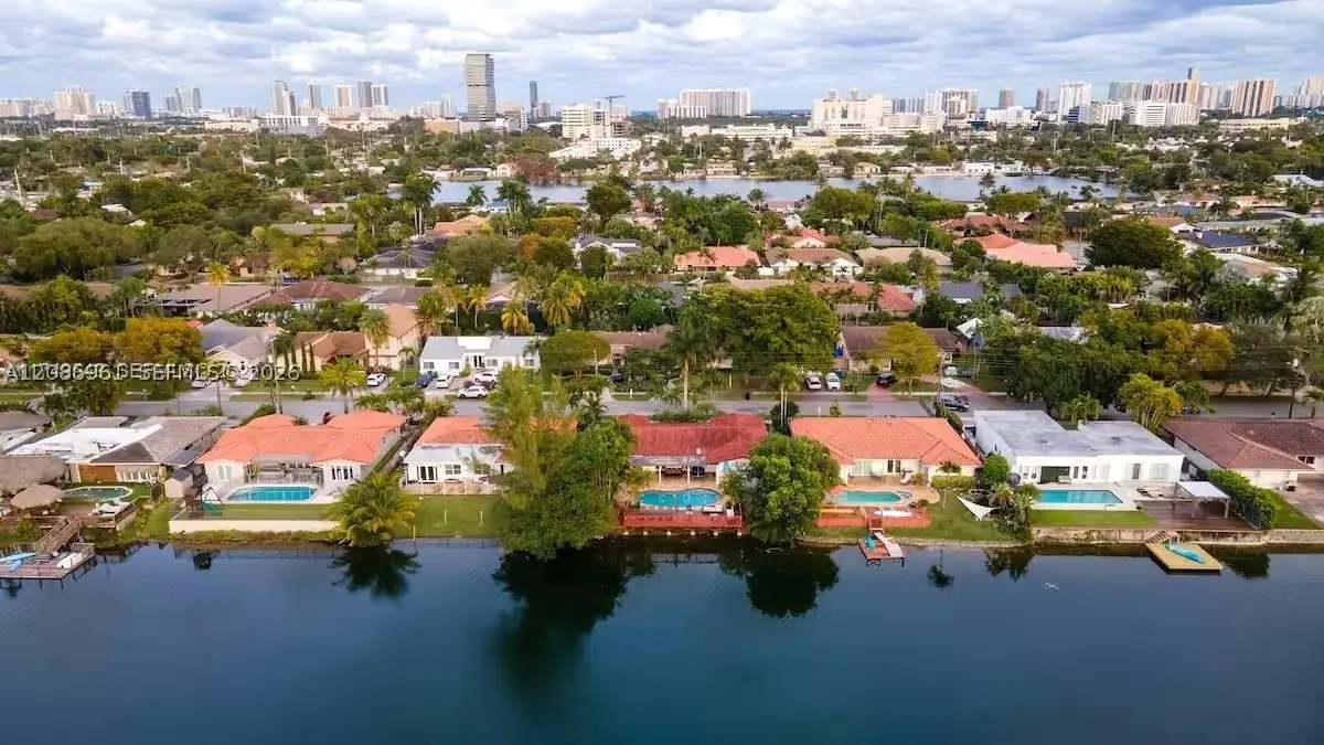 21250 NE 23rd Ave, Miami, FL 33180 - #1