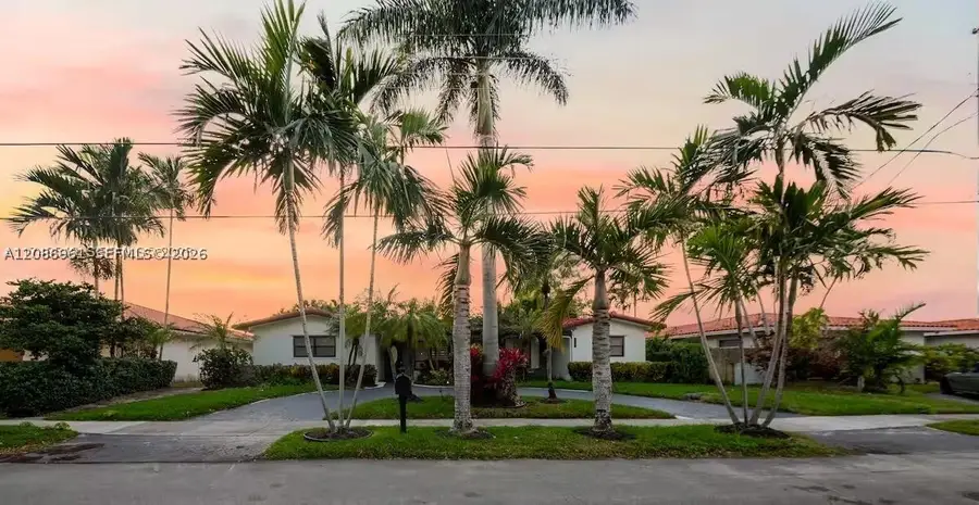 21250 NE 23rd Ave, Miami, FL 33180 - #2
