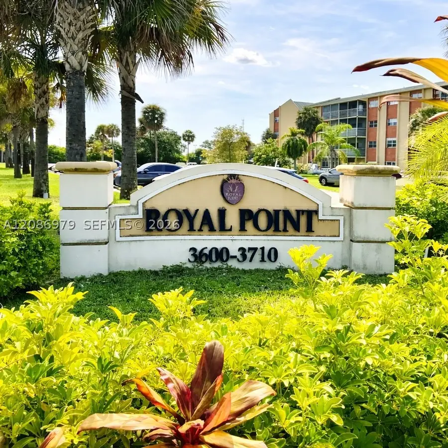 3700 NW 21st St #109, Lauderdale Lakes, FL 33311 - #3