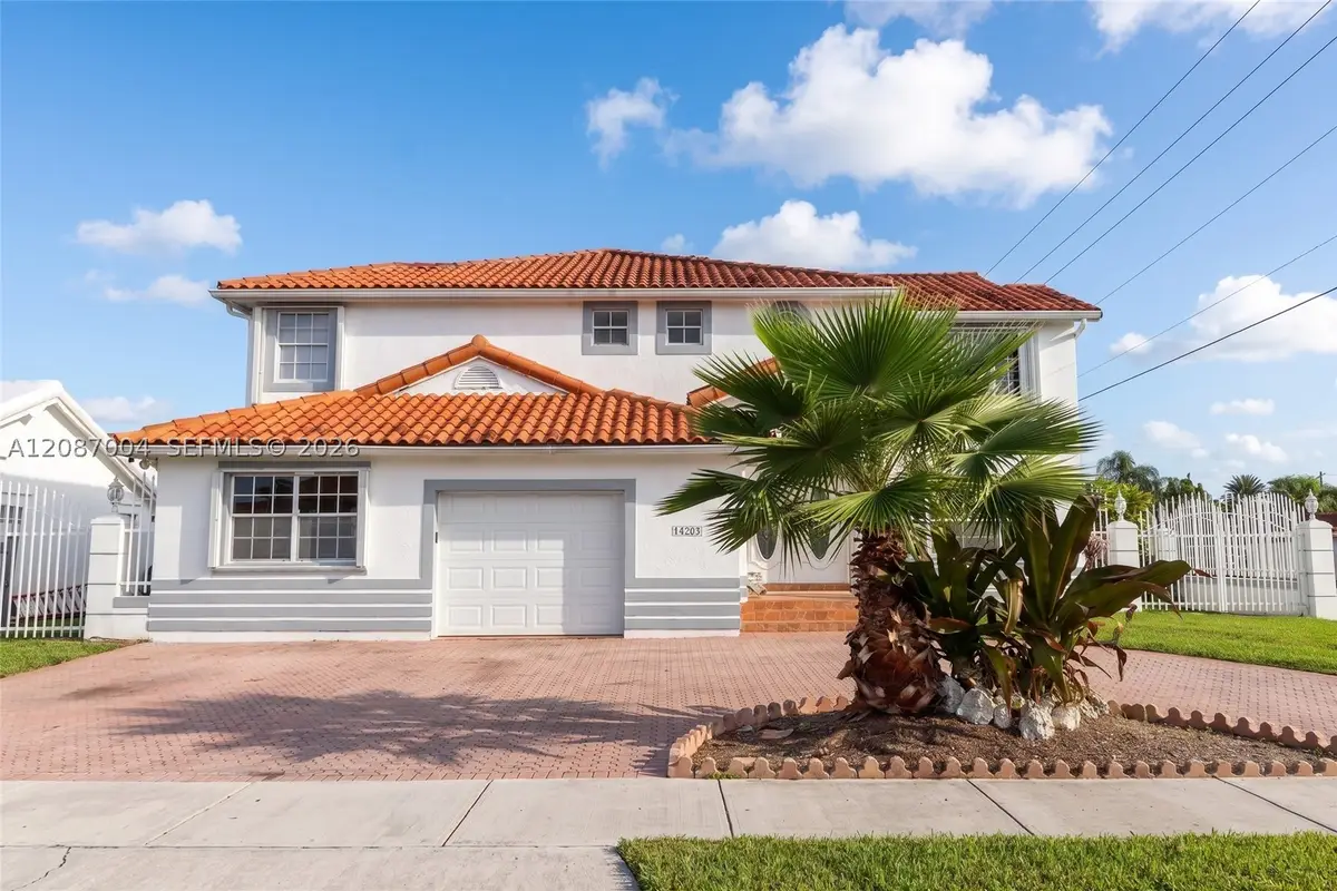 14203 SW 35th St, Miami, FL 33175 - #1