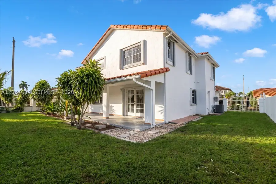 14203 SW 35th St, Miami, FL 33175 - #2