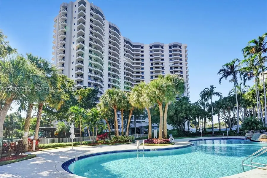 3300 NE 191st St #LP08, Aventura, FL 33180 - #2