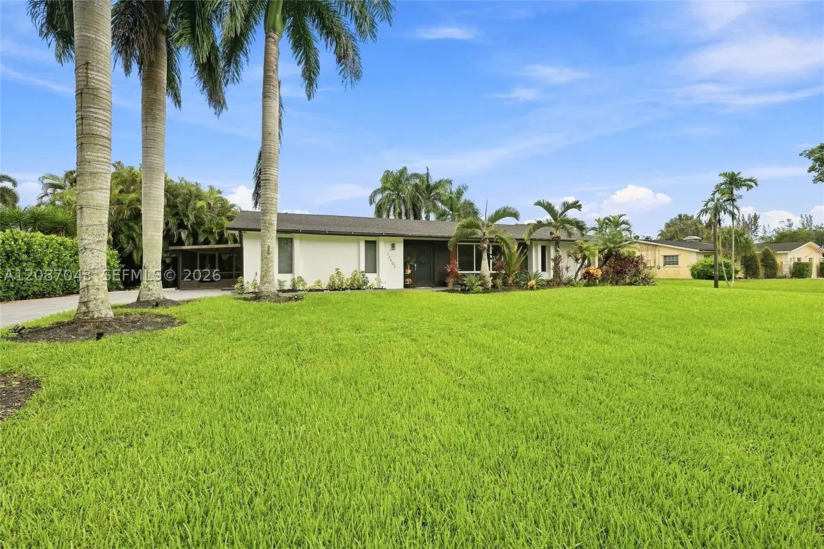 13402 SW 29th St, Davie, FL 33330 - #1