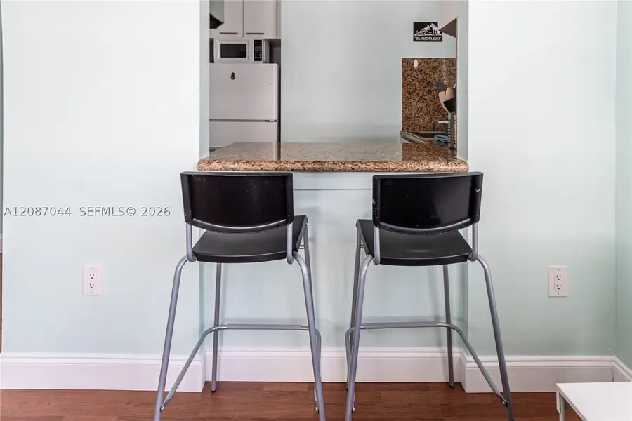 1460 Ocean Dr #309, Miami Beach, FL 33139 - #3