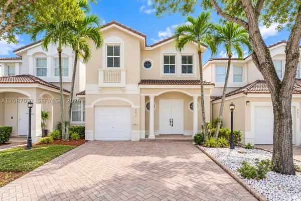 4873 NW 107th Path, Doral, FL 33178