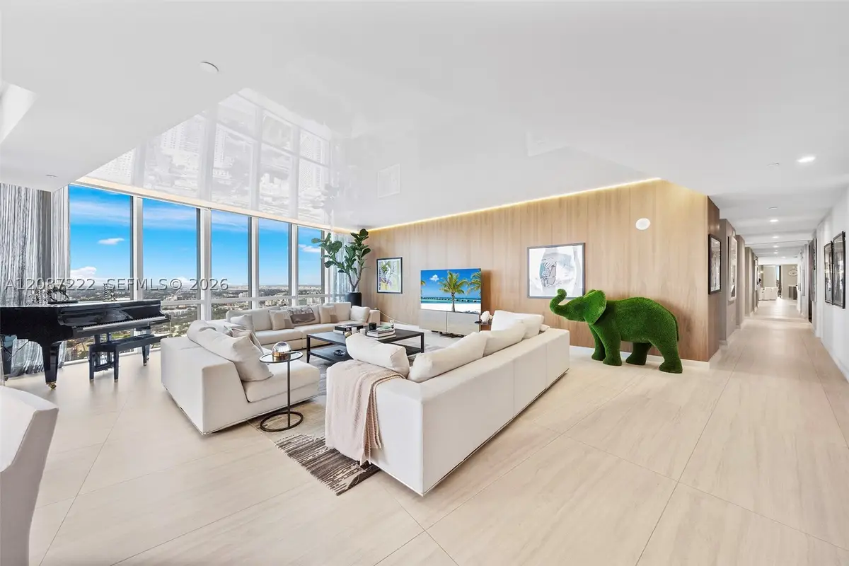 851 NE 1st Ave #5312, Miami, FL 33132 - #1