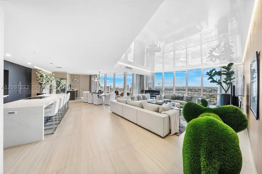 851 NE 1st Ave #5312, Miami, FL 33132 - #3