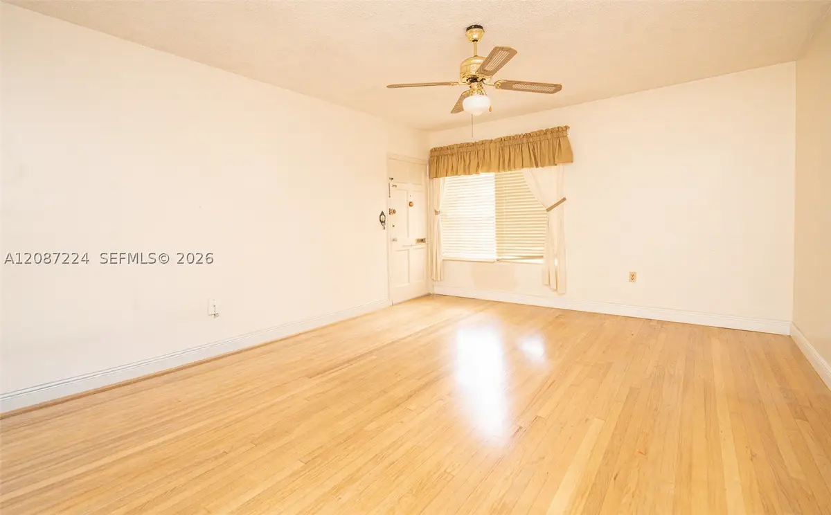 637 SW 11th St #6W, Miami, FL 33129 - #1