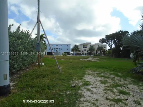 556 Sombrero Beach Rd, Marathon, FL 33050