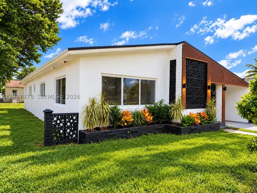 940 NW 67th St, Miami, FL 33150 - #2
