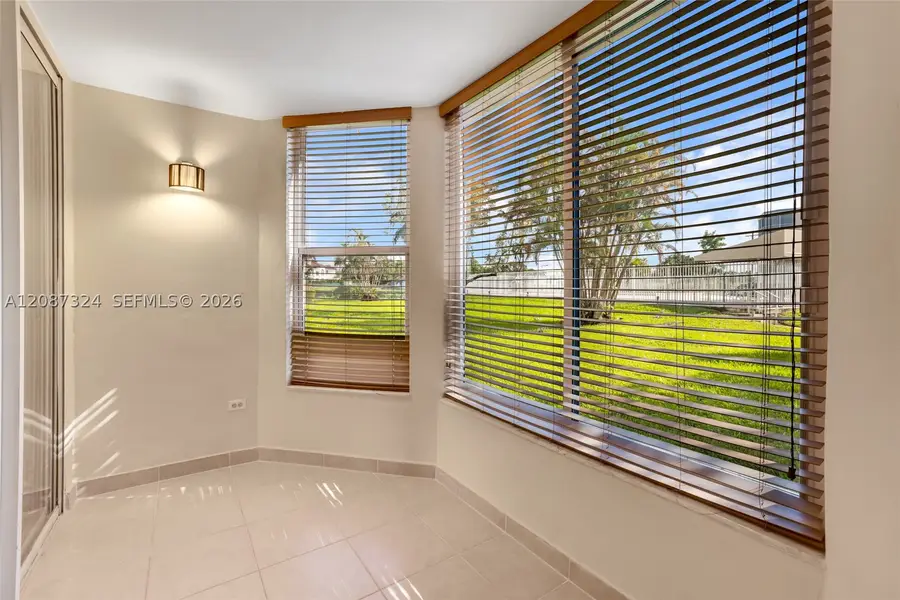 1401 NE 191st St #D107, Miami, FL 33179 - #3