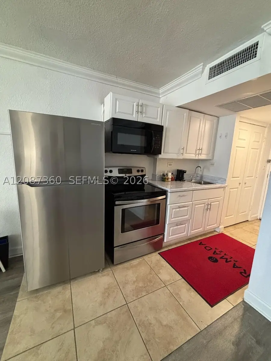 19201 Collins Ave #747, Sunny Isles Beach, FL 33160 - #2