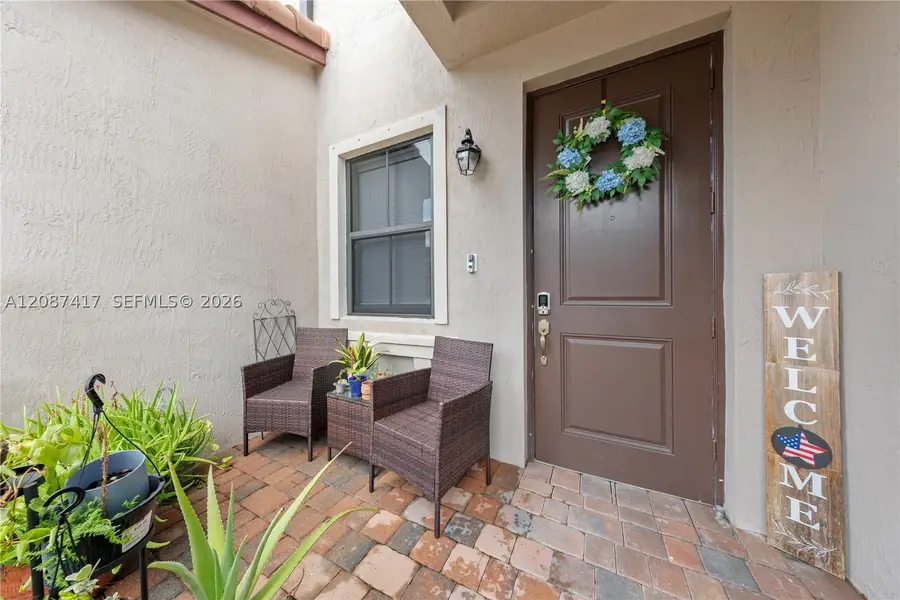11461 SW 253rd St, Homestead, FL 33032 - #2