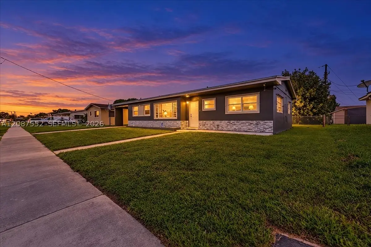 1745 NW 189th Ter, Miami Gardens, FL 33056 - #1