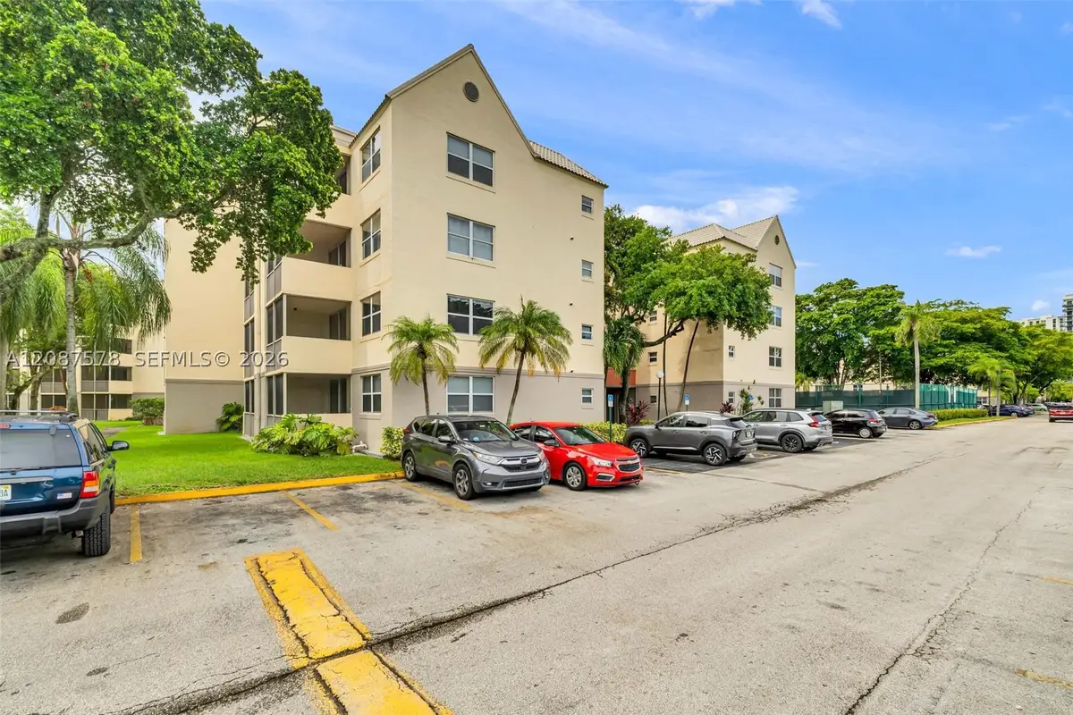 8255 Lake Dr #304, Doral, FL 33166 - #1