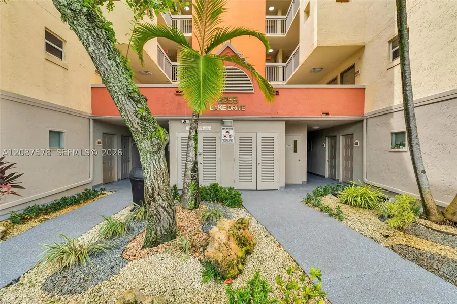 8255 Lake Dr #304, Doral, FL 33166 - #2