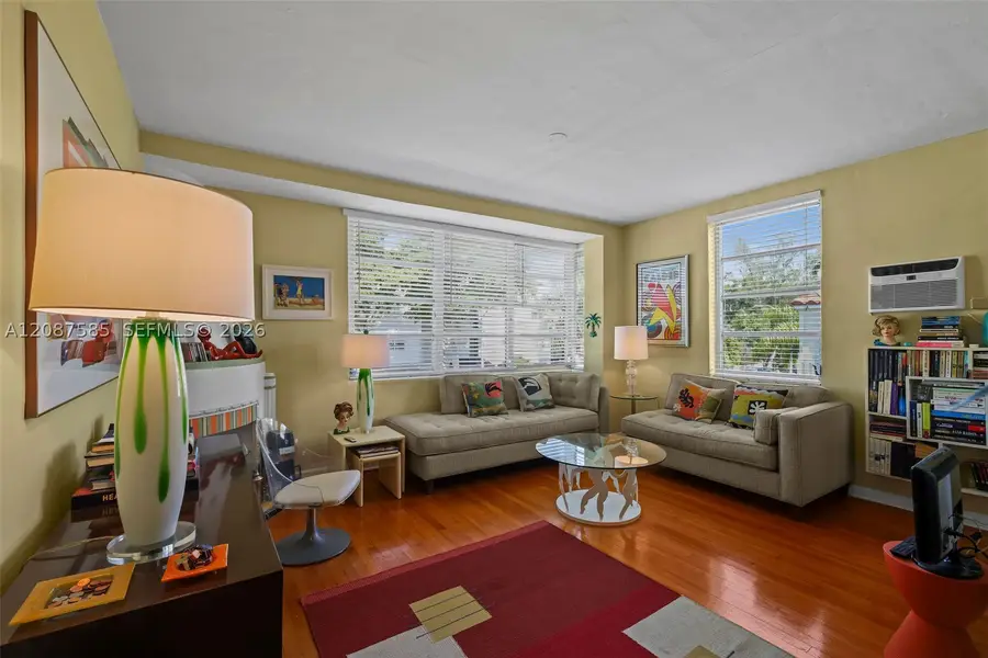 1525 Meridian Ave #202, Miami Beach, FL 33139 - #2