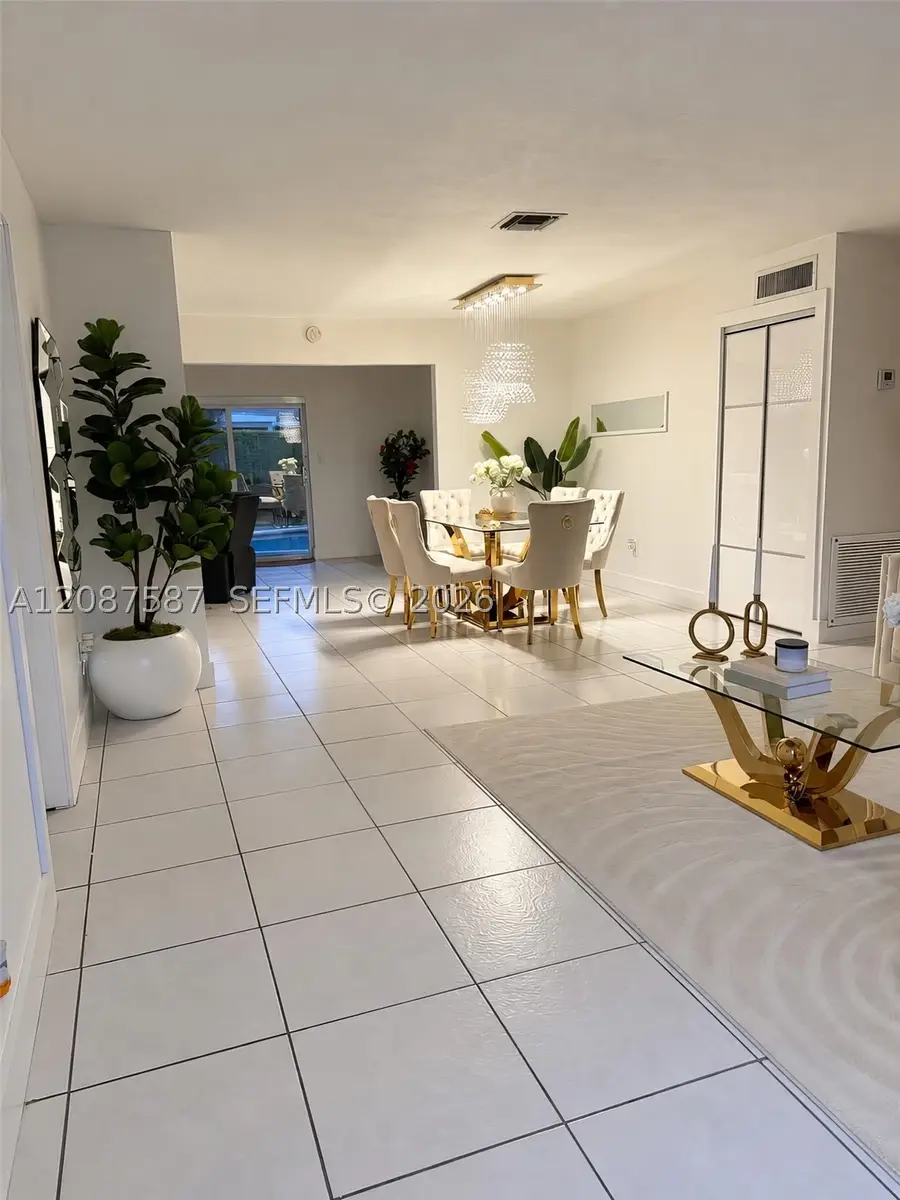 7730 NW 42nd St, Hollywood, FL 33024 - #3