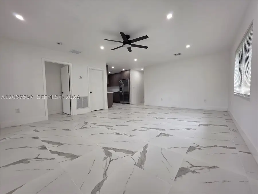 348 NW 8th St, Pompano Beach, FL 33060 - #3