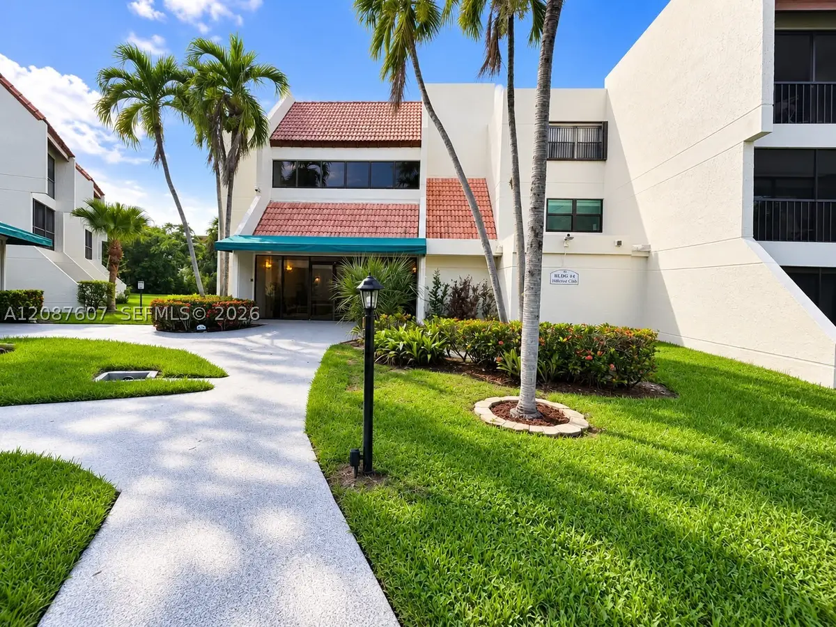 301 Racquet Club Rd #310, Weston, FL 33326 - #1