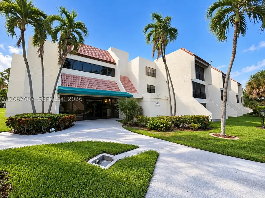 301 Racquet Club Rd #310, Weston, FL 33326 - #2