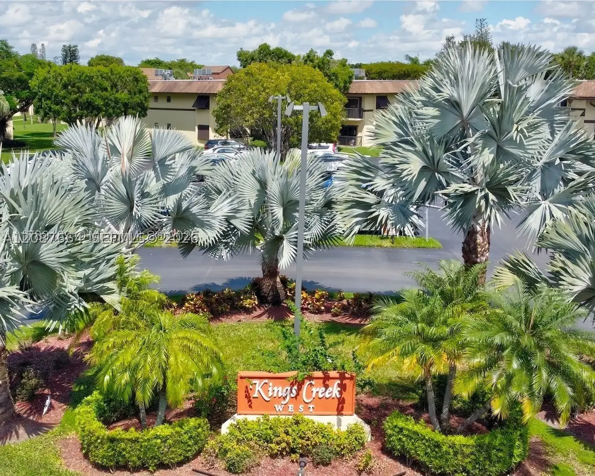 7905 SW 86th St #623, Miami, FL 33143 - #1