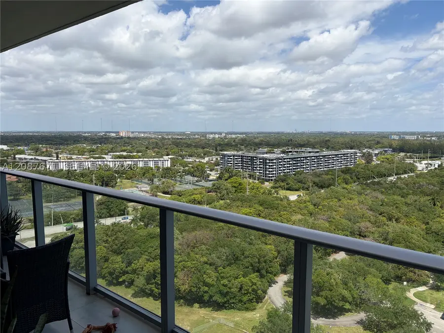 16385 Biscayne Blvd #2104, North Miami Beach, FL 33160 - #3