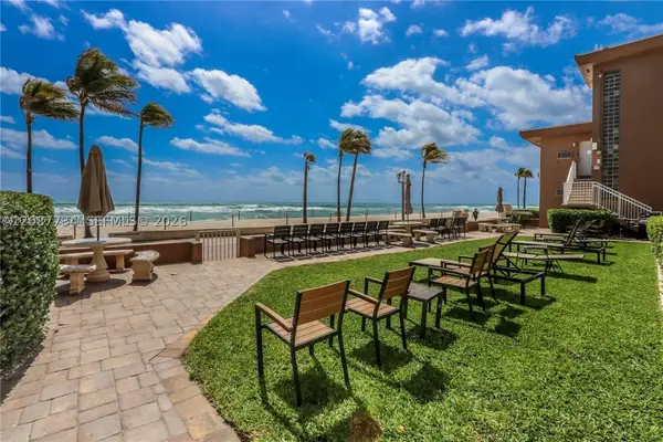 3300 N Surf Rd #1A, Hollywood, FL 33019