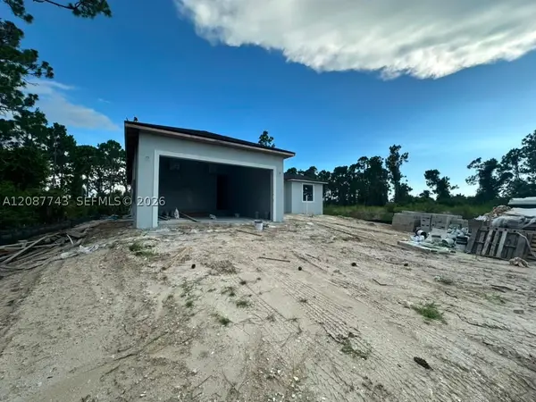 15825 Lakeland Circle, Other, FL 33981