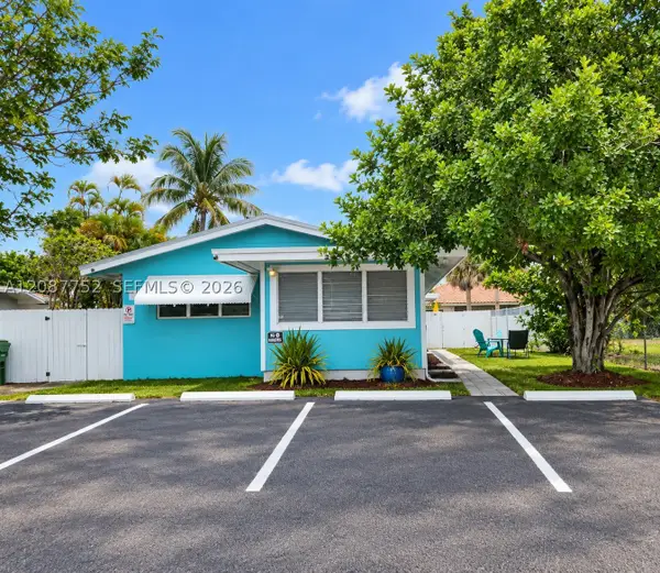 1026 NE 9th Ave, Fort Lauderdale, FL 33304