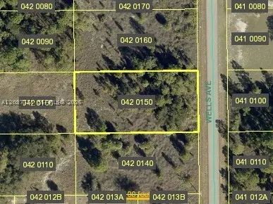 1905 Wells Ave, Lehigh Acres, FL 33972 - #1