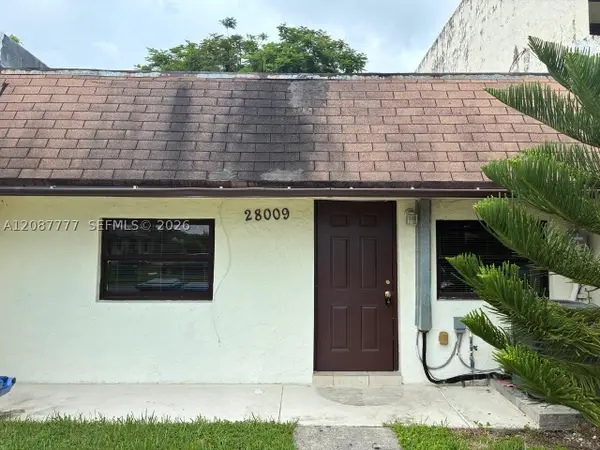 28009 SW 143rd Ct, Homestead, FL 33033