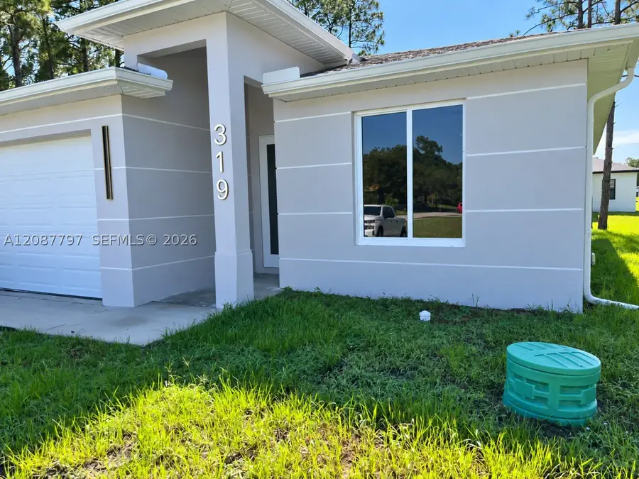 319 S Lorena Ave, Lehigh Acres, FL 33974 - #2