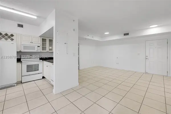 1 Glen Royal Pkwy #1010, Miami, FL 33125