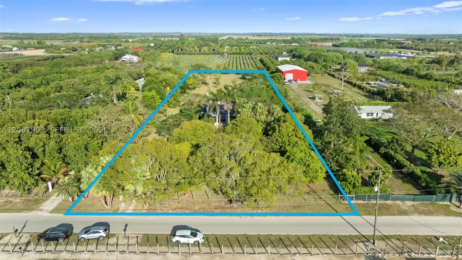 37255 SW 214th Ave, Homestead, FL 33034 - #2