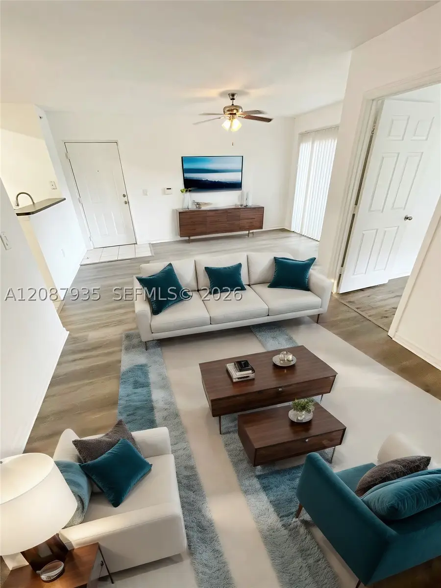 4081 San Marino Blvd #206, West Palm Beach, FL 33409 - #3