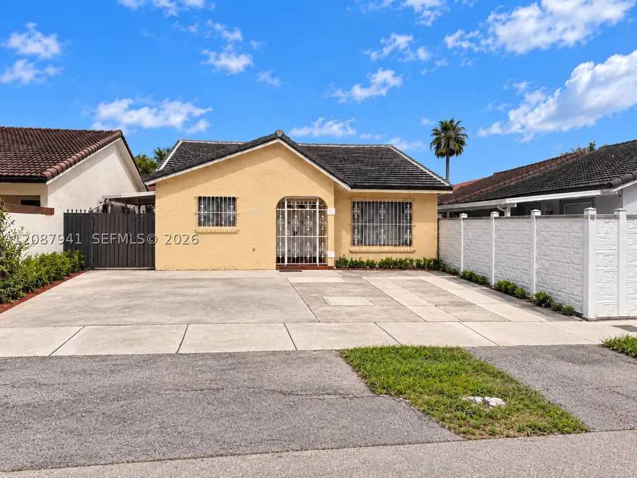 12796 NW 102 Ct, Hialeah Gardens, FL 33018 - #2