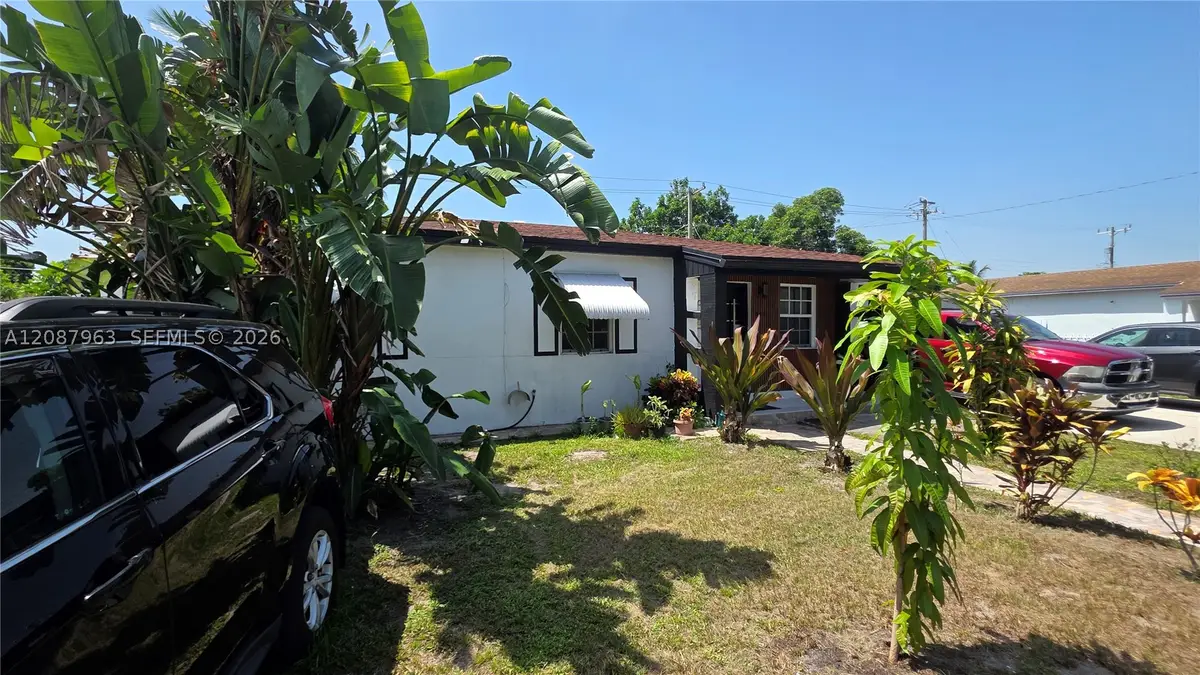 350 NW 188th St, Miami Gardens, FL 33169 - #1
