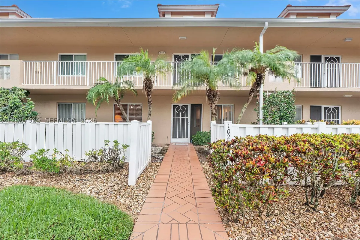 5952 Regal Glen Dr #102, Boynton Beach, FL 33437 - #1