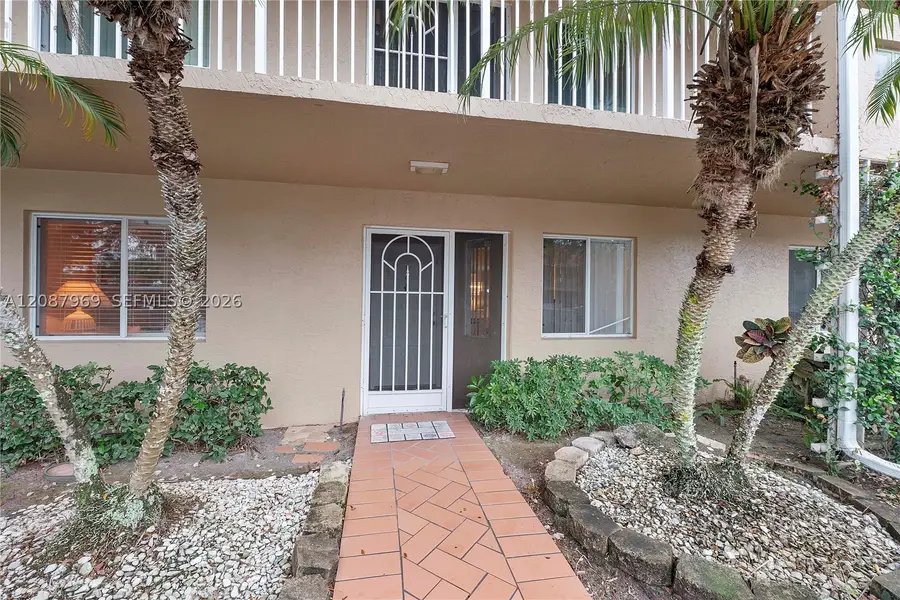 5952 Regal Glen Dr #102, Boynton Beach, FL 33437 - #2