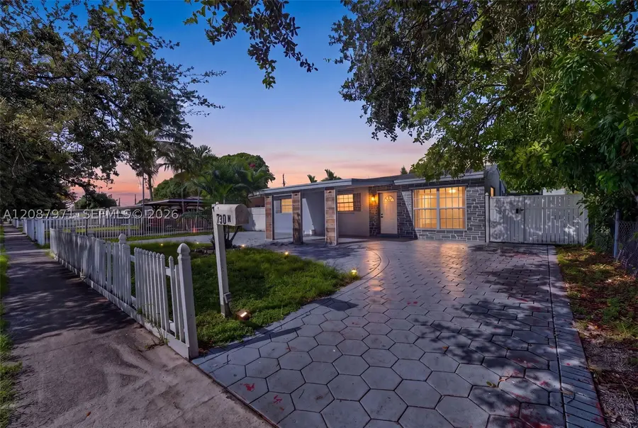 730 N 64th Ave, Hollywood, FL 33024 - #2