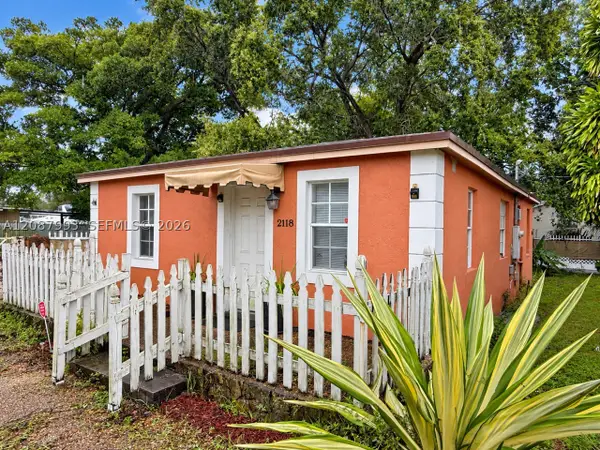 2118 NW 83rd St, Miami, FL 33147