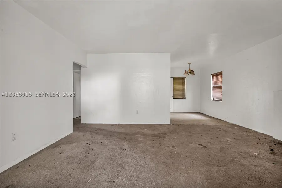 424 Minola Dr, Miami Springs, FL 33166 - #3