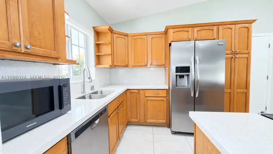 8331 NW 44th Ct, Lauderhill, FL 33351 - #3