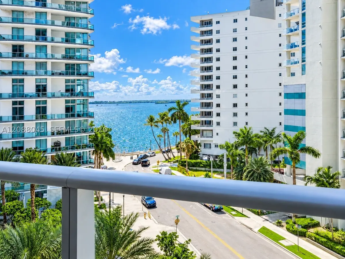1300 Brickell Bay Dr #704, Miami, FL 33131 - #1
