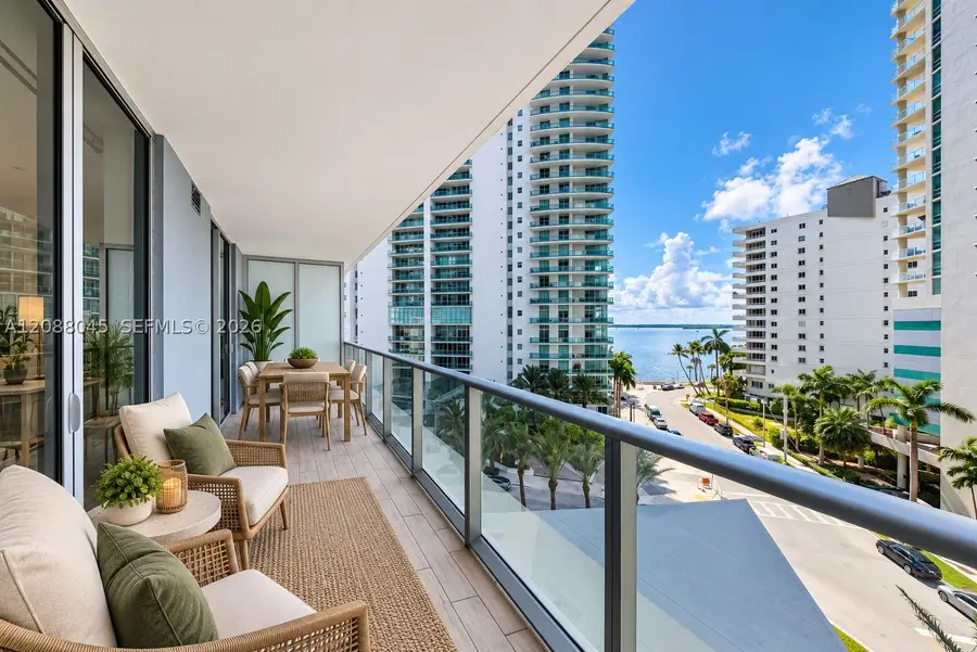 1300 Brickell Bay Dr #704, Miami, FL 33131 - #2