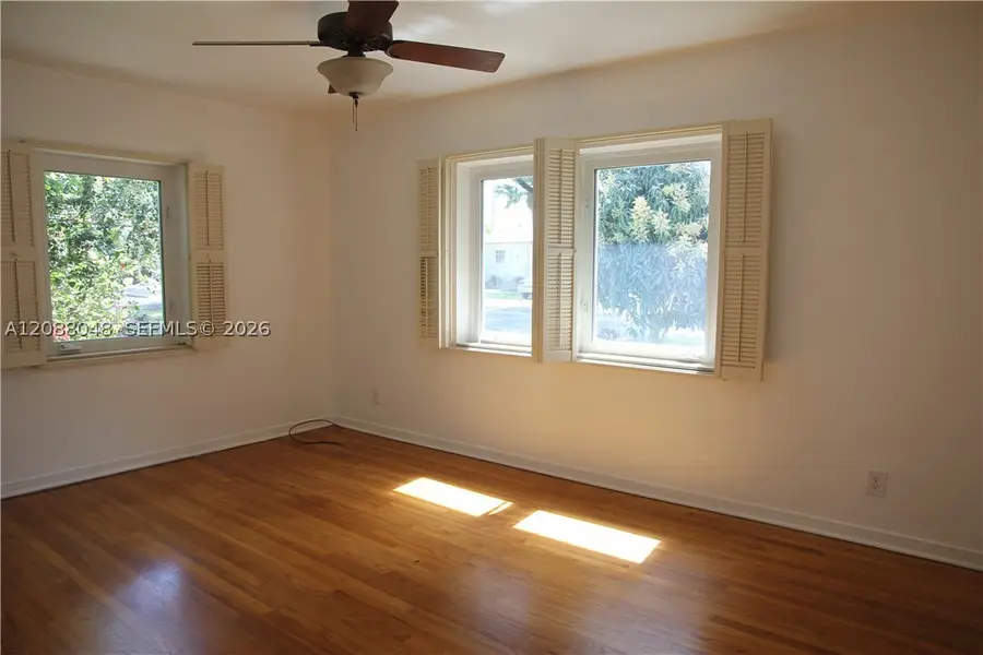 335 Candia Ave, Coral Gables, FL 33134 - #2