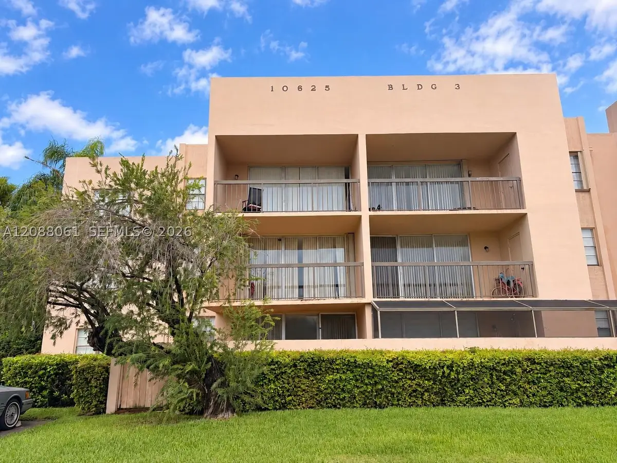 10625 SW 112th Ave #111, Miami, FL 33176 - #1